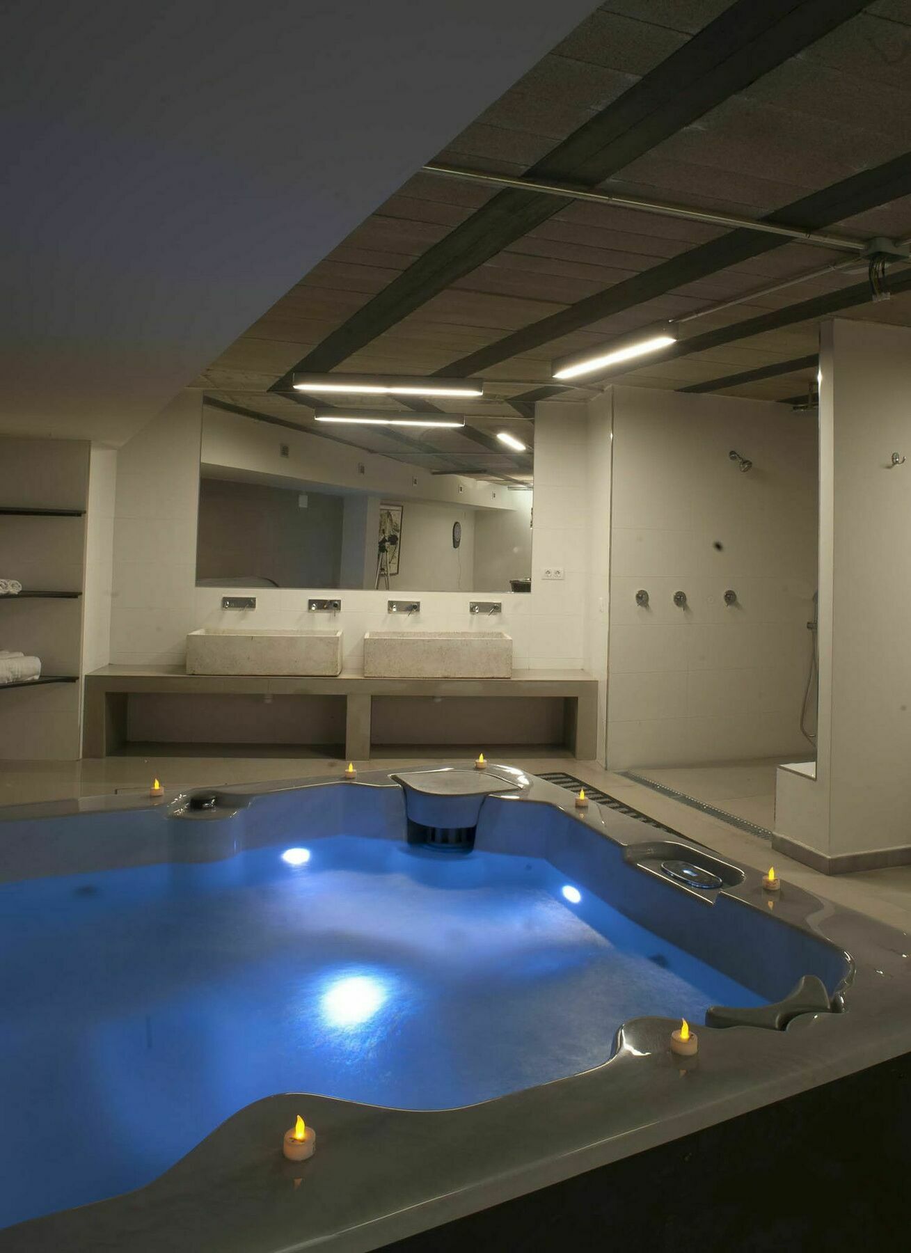 Chvictoria Loft May 13 Cuenca  Luaran gambar