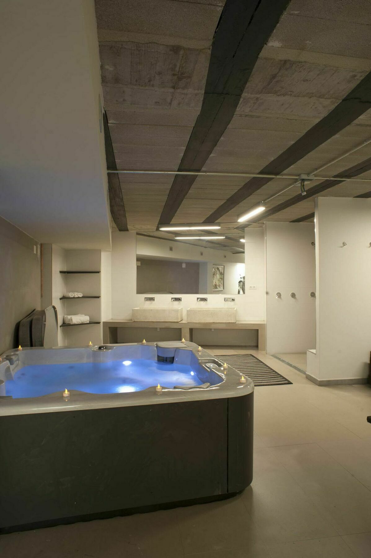 Chvictoria Loft May 13 Cuenca  Luaran gambar